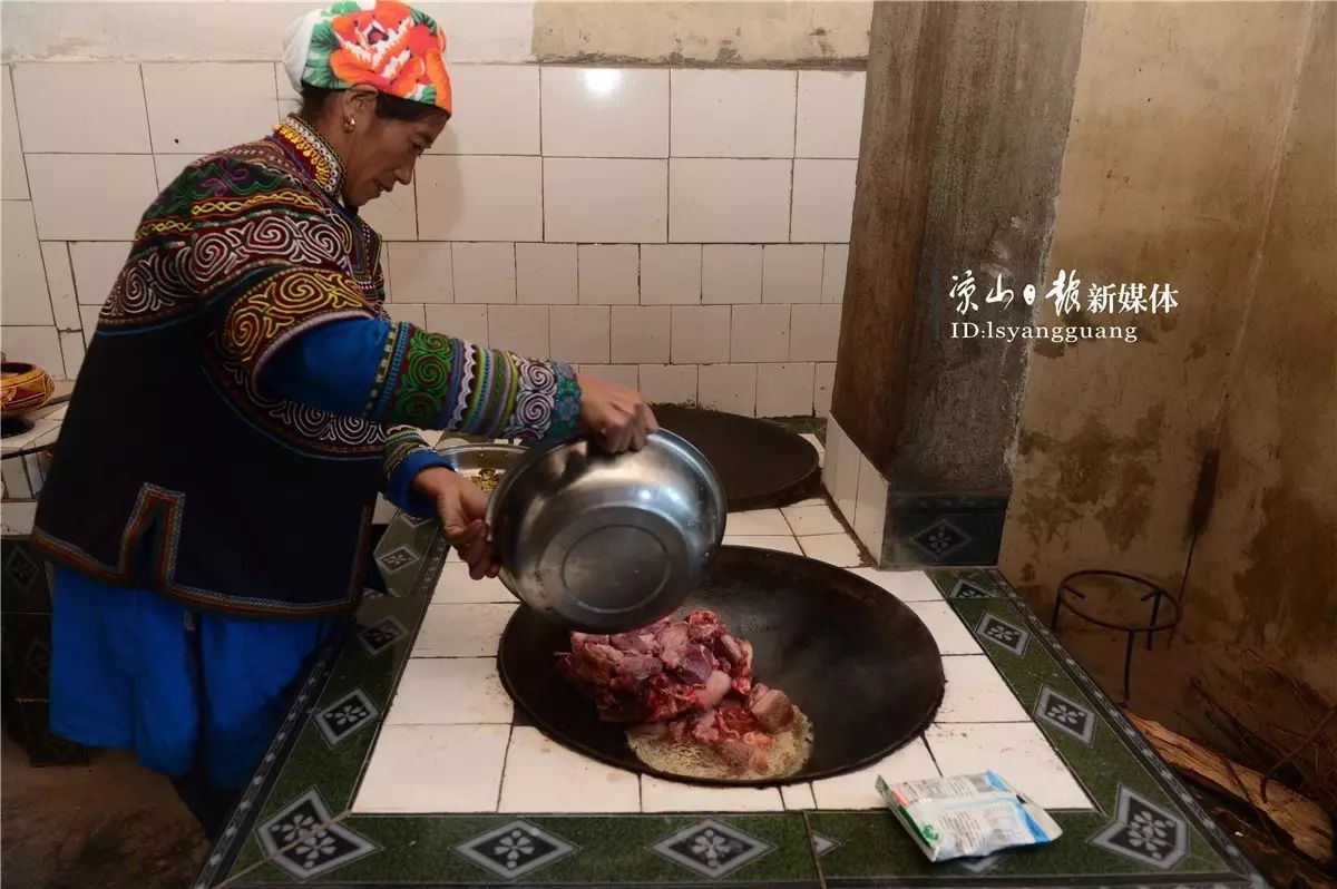 凉山吃货│彝族年美食—冻肉