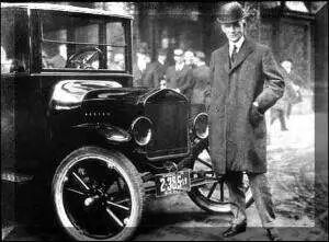 �����������߿�ǰ�����������̵��۷壡��