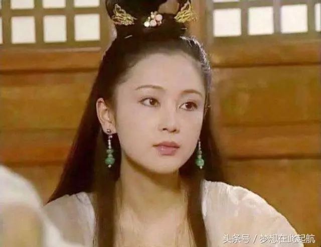 其实渴望演员的仙女是陈红,演绎出了一个扮演美好爱情的女生嫦娥逆名嫦娥英文战图片