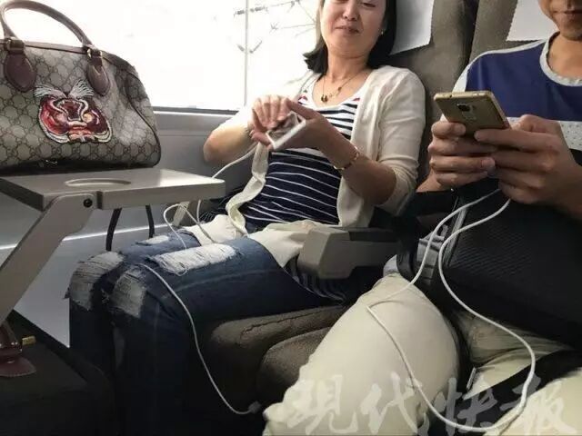 复兴号图片大全儿童画_复兴号的照片复兴号_复兴号图片