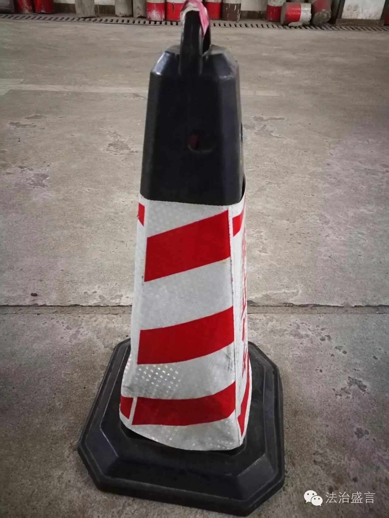 ҶʢѧʦС̻άȨ̳ΧŹ_Ҷʢ