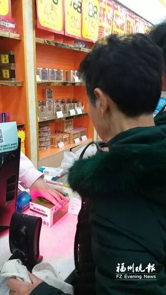 一女子混吃3种感冒药致急性肾衰竭！福州药师：选购药品切记这3步！