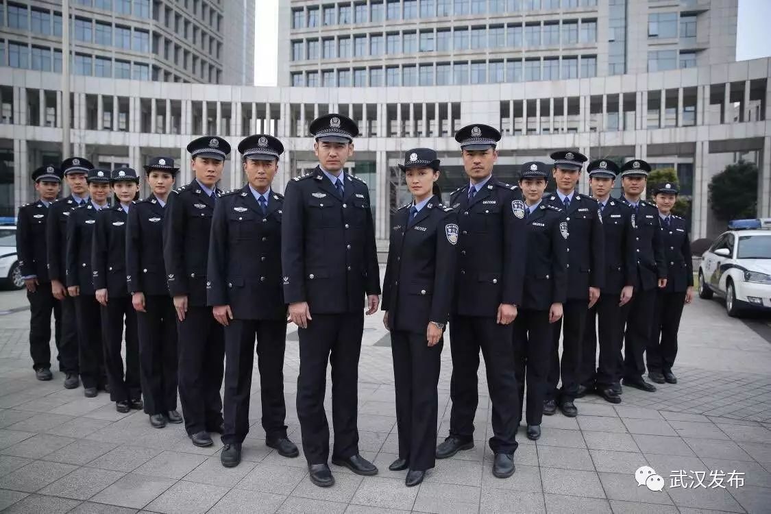 5月6日,由张族权执导,赵子琪,张磊领衔主演的刑侦电视剧《中国刑警803