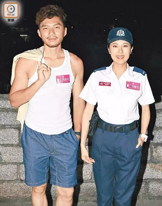 唐诗咏死撑拍通宵戏晕倒送院!