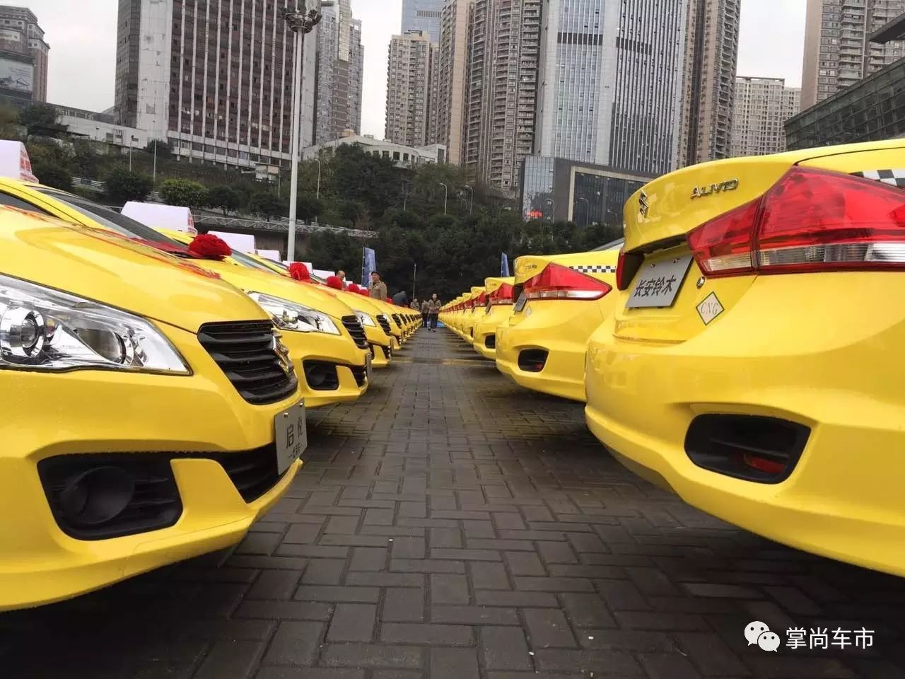 长安铃木启悦助力山城出租车华丽升级