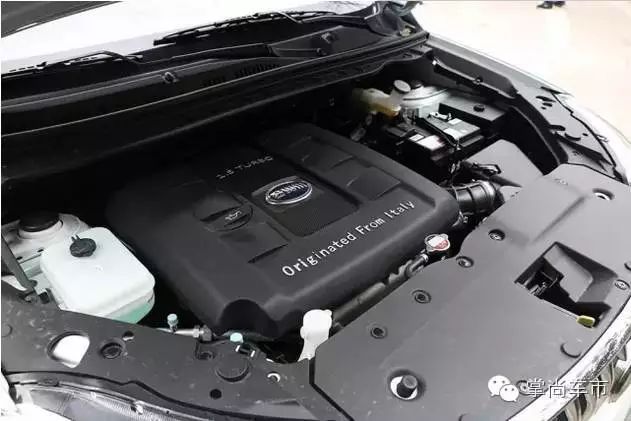 5t发动机,其最大功率为156马力(115kw),峰值扭矩为230牛·米,相比现款