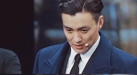 能让章子怡舒淇都秒变花痴,原来朱丹老公周一围这么有魅力!