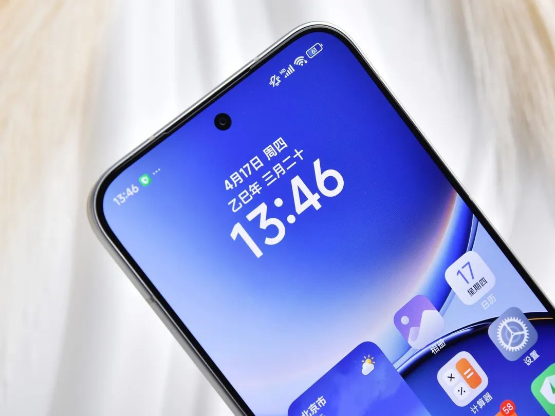 REDMI Turbo 4 Pro全面评测：中端市场的性能小钢炮，续航与设计双升级