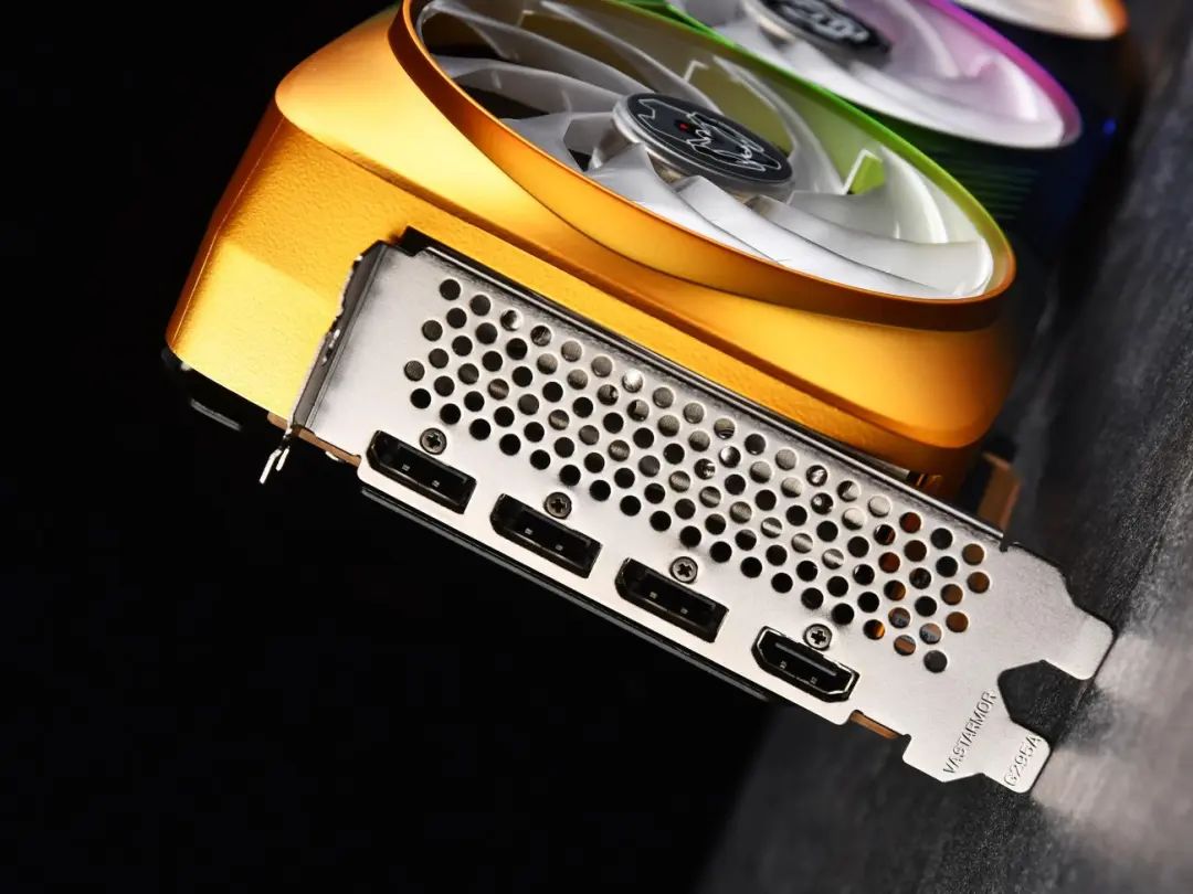 散热好又静音，关键性能也很强！瀚铠Radeon RX 9070 XT 超合金 Ultra评测