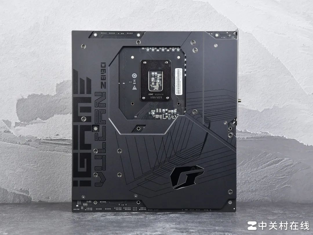 iGame Z890暗黑火神主板评测 七彩虹三千元价位旗舰主板我觉得很值