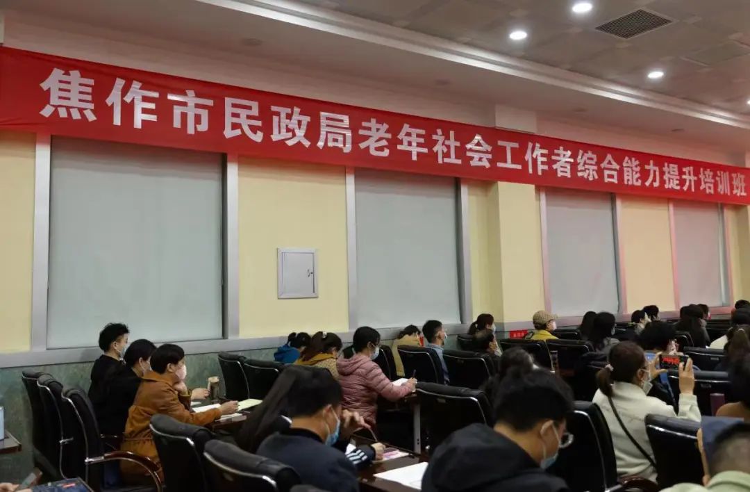 40599059669117423 图片
