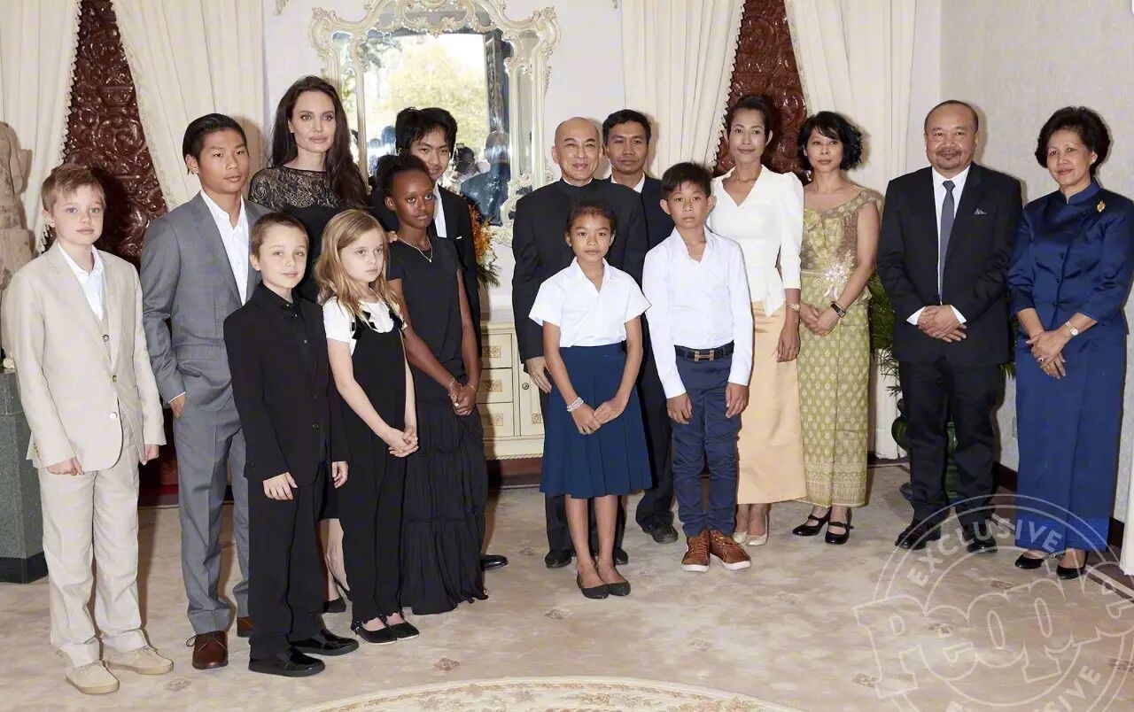 安吉丽娜·朱莉又要婚了 敢于放弃的女人只会更美