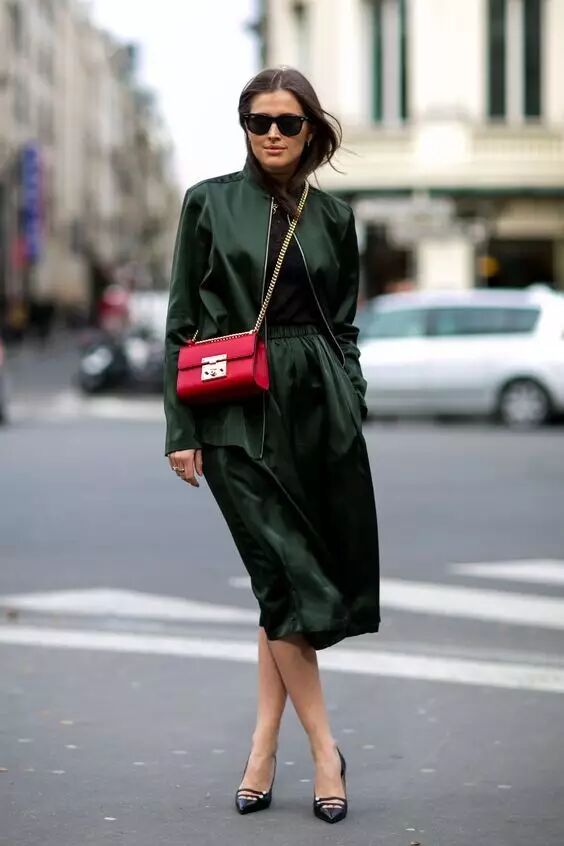 奶茶帮刘强东代言的京东时尚 Gucci,Prada都哭了