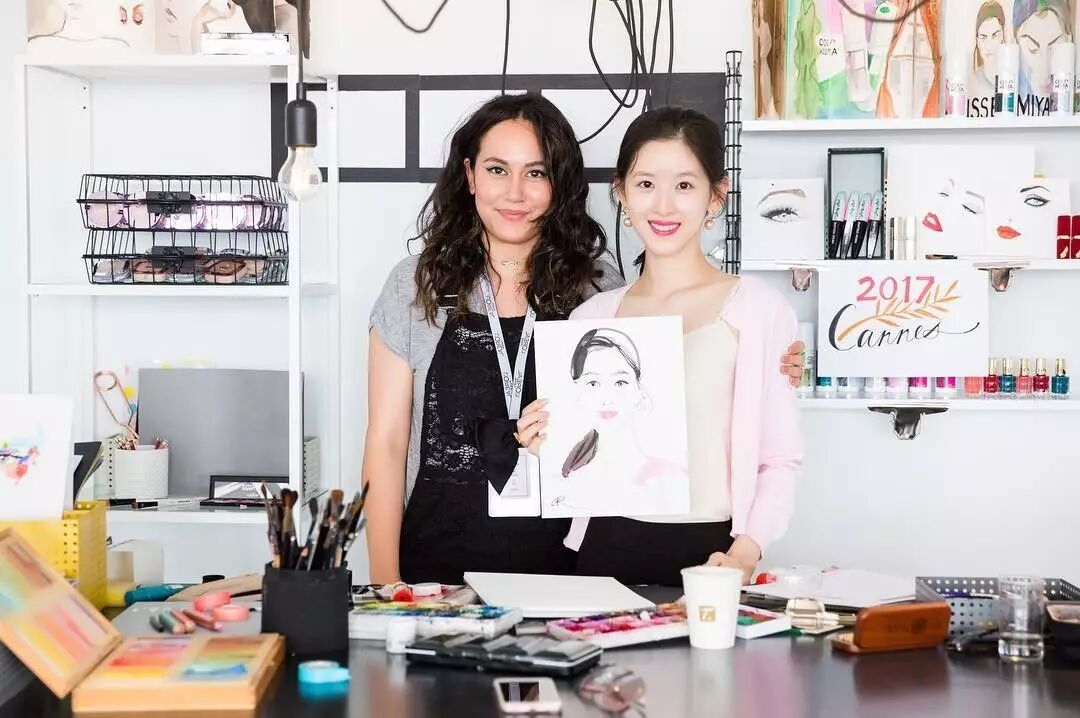 奶茶帮刘强东代言的京东时尚 Gucci,Prada都哭了