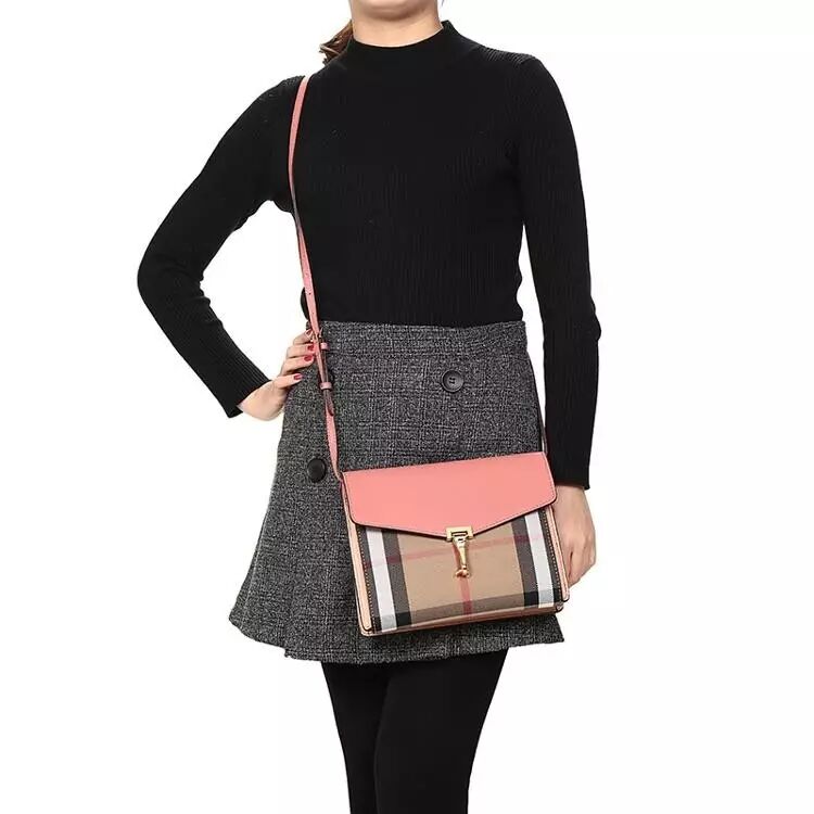 奶茶帮刘强东代言的京东时尚 Gucci,Prada都哭了