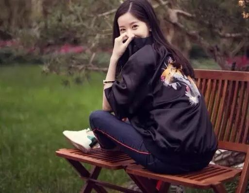 奶茶帮刘强东代言的京东时尚 Gucci,Prada都哭了