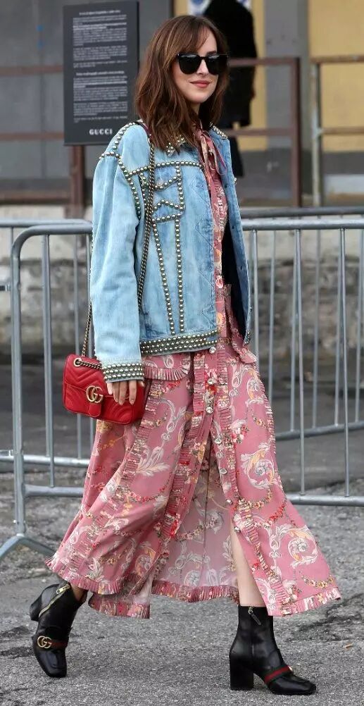 奶茶帮刘强东代言的京东时尚 Gucci,Prada都哭了