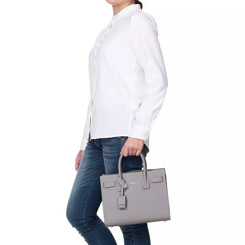 奶茶帮刘强东代言的京东时尚 Gucci,Prada都哭了