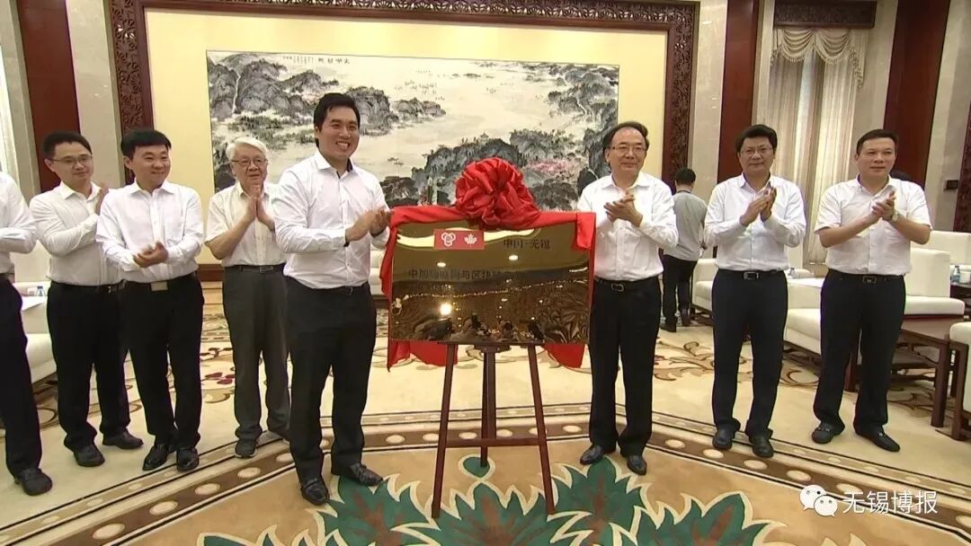 �����з����ƽ������������н������궯������