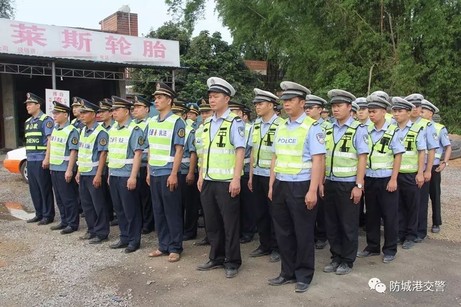 5月4日,上思县公安局交警大队,上思县交通运输局,公路局等多部门联合