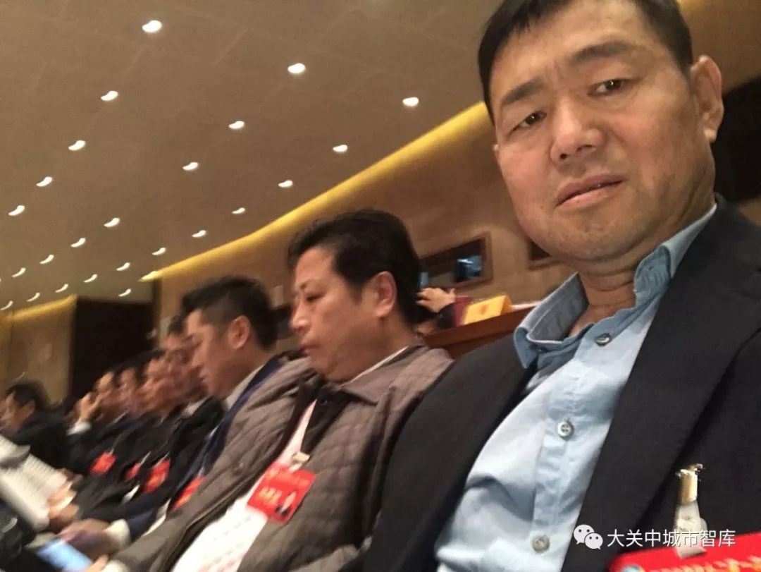 本会副会长张涛,刘科伟,李虎群,王武锁出席陕西省政协