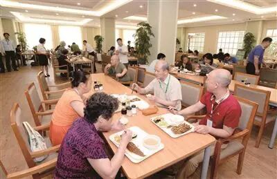 南京有几个区_南京几个区_南京玄式区世纪缘湖滨花园酒店