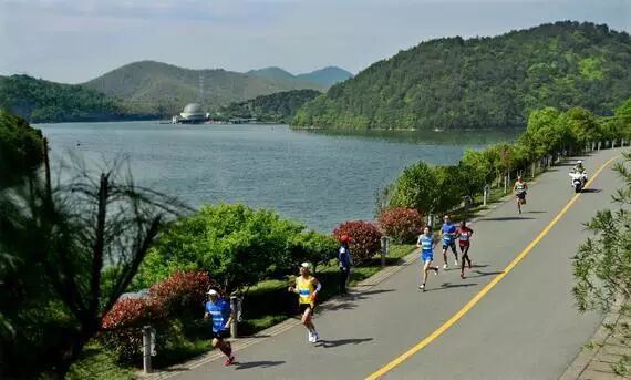 南京有几个区_南京几个区_南京玄式区世纪缘湖滨花园酒店