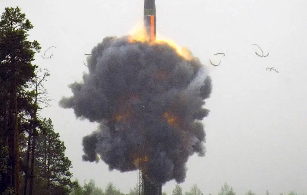 俄媒：俄罗斯成功试射最新型洲际弹道导弹，除了“独特”没有细节公开