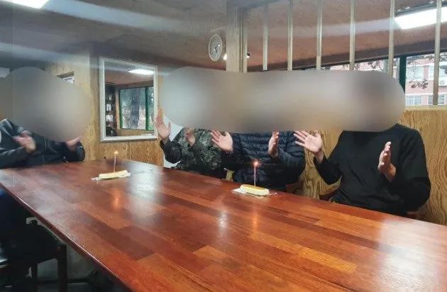 预算被吞?韩媒曝：韩国一部队用“1000韩元面包”给士兵过生日