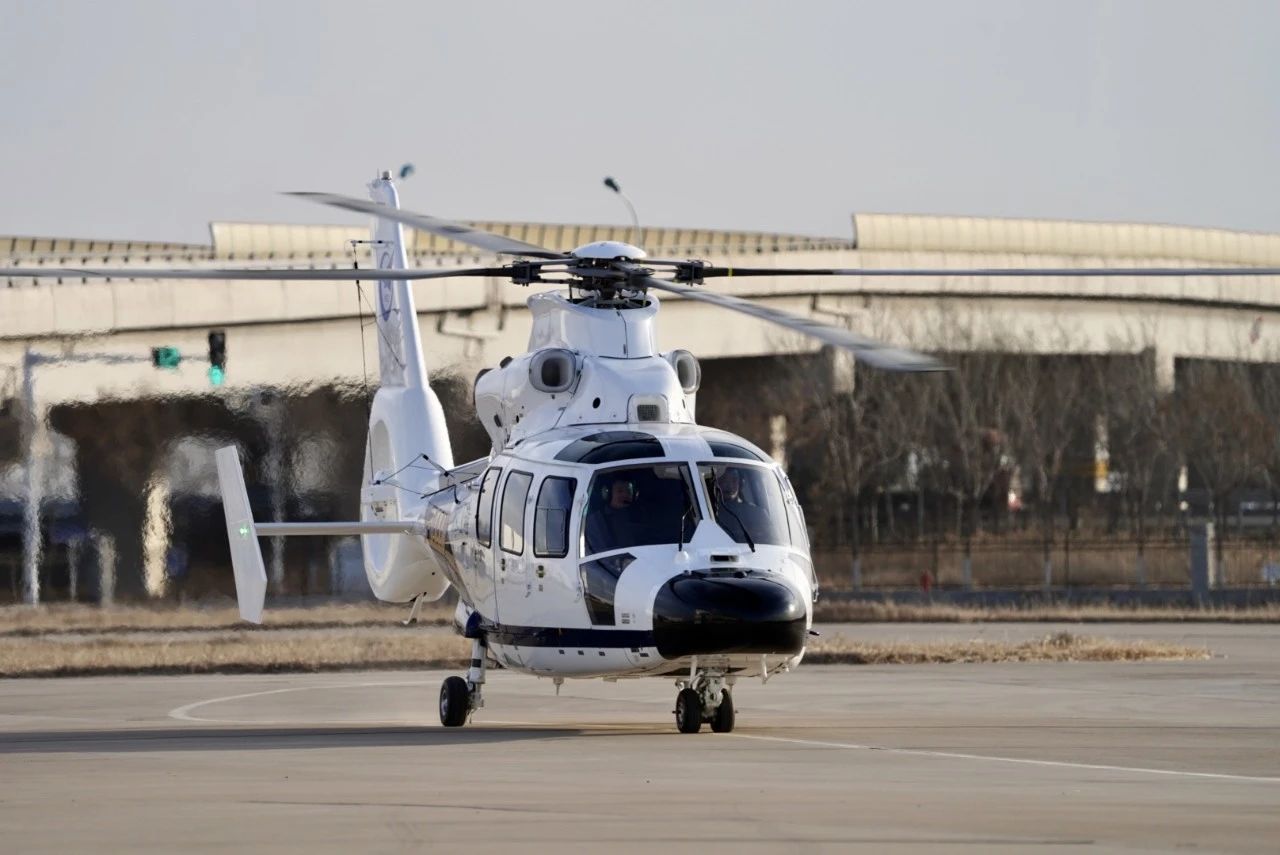航空工业天直签订4架AC312E直升机意向订单