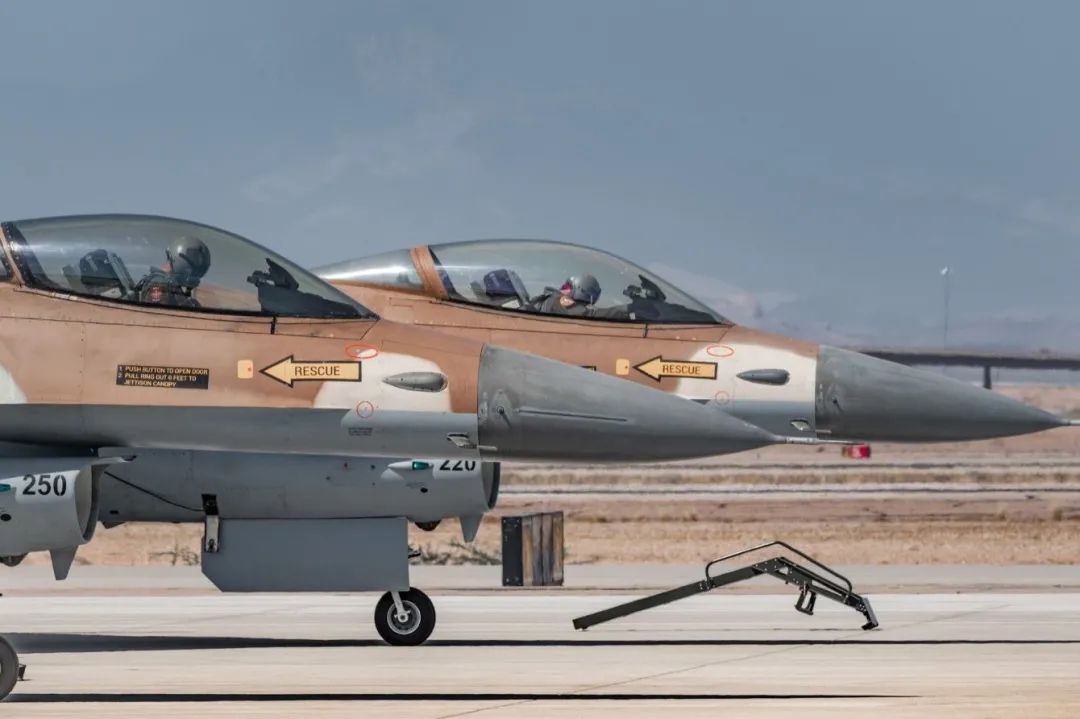私营军事公司获高端武器：4架以色列F-16战机，“对战”美国空军