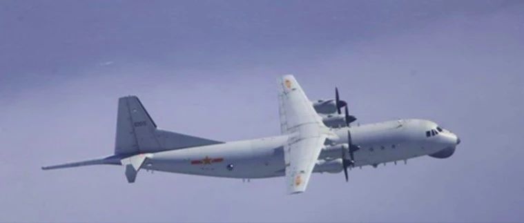 今日台海：解放军“双机作业”，美军机也在！