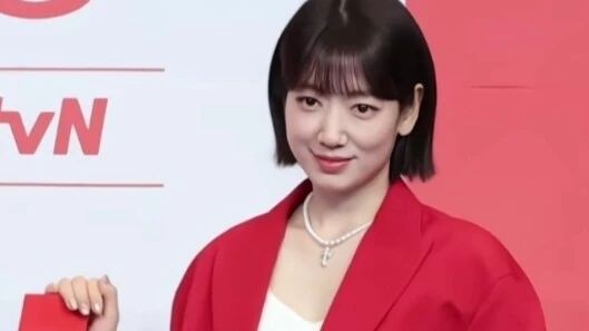 朴信惠官宣怀二胎了