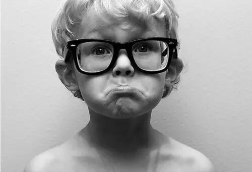 听说妈妈生二胎,中外小朋友的反应都萌呆了!-怀孕期