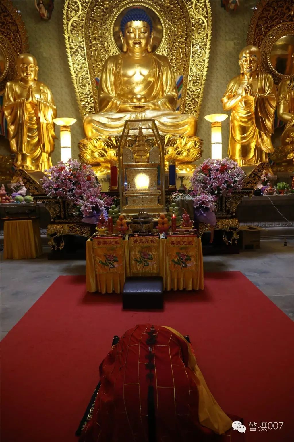 江西末山九峰禅寺举行大雄宝殿佛像开光暨寺院落成庆典