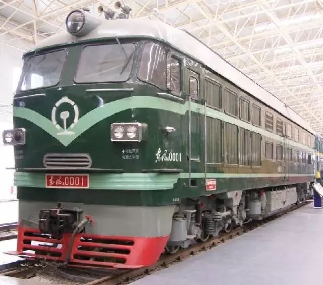据说很多铁路人球盟会对铁路知识的中国“机车”大全并不完全认识
