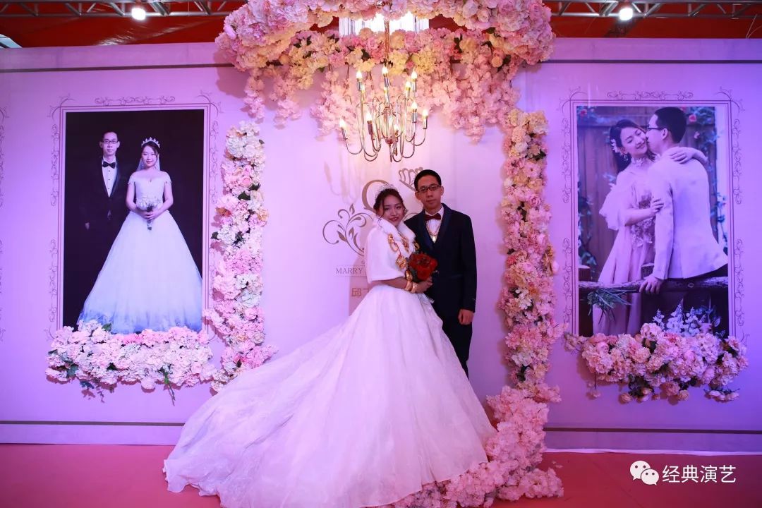 "飞怡莫属"—粉色浪漫主题婚礼甜蜜礼成