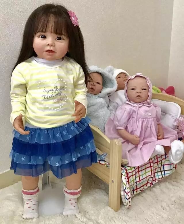 仿真宝宝产品介绍日本推出超逼真的仿真婴儿，跟真实的小婴儿相似度99%！9