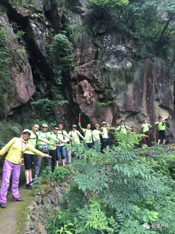 公司年会创意活动_上海年会策划活动公司_公司年会户外活动