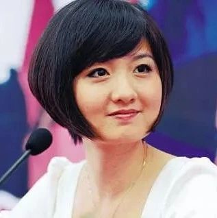 蒋小涵:她是一名留学生,也是央视台的常客,有责任有担当
