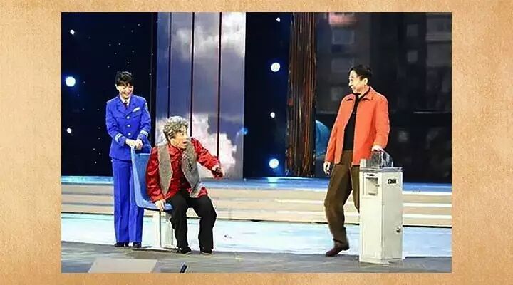 喜劇界冉冉升起的新星大潘——潘斌龍 3030說 小品 愛笑會議室 公交諧奏曲 馮鞏 歡樂喜劇人 崔志佳 佳佳 潘斌龍 大潘 3030說  第2張