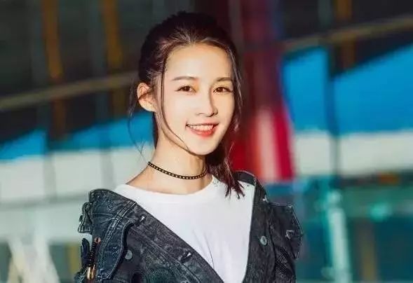 《楚乔传》李沁被吐槽成“黄牙公主”,涂错口红老十岁的还有她们!
