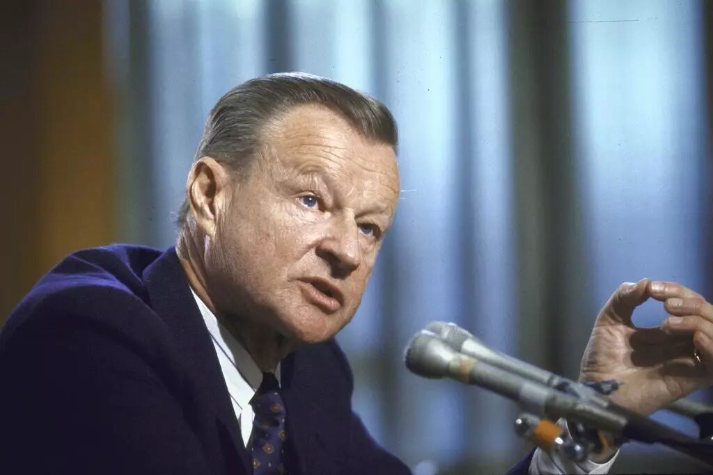 这位邓小平访美当天就直奔他家的美国人去世了