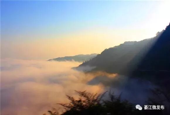 初冬时节的“古剑云海”美如画