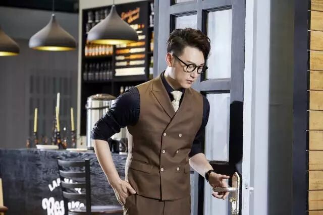 木子与你分享春日美文《生活的兰幽草》