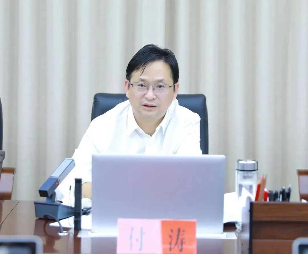 副市长王国鉴,市委常委,市委宣传部部长吴雁菲,副市长杜友山,杨溢,黄
