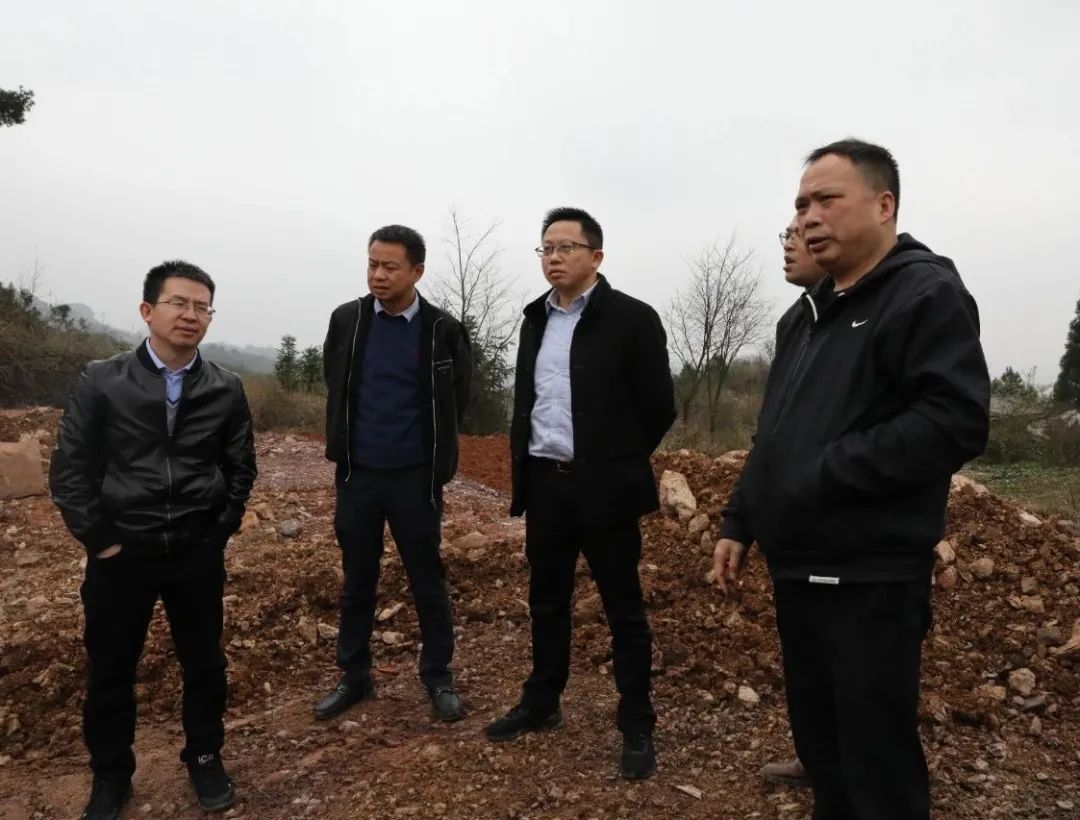 清镇市长王鸣明到站街镇麦格乡调研生态环保工作