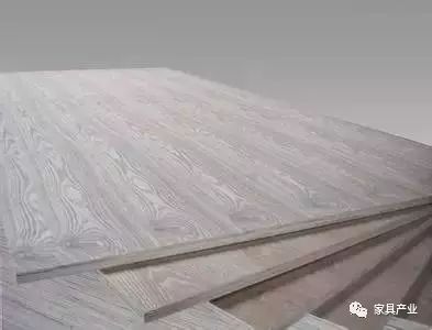 純實(shí)木木地板_實(shí)木多層地板和實(shí)木復合地板_純實(shí)木柚木地板的價(jià)格