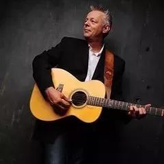 Angelina performed by Tommy Emmanuel