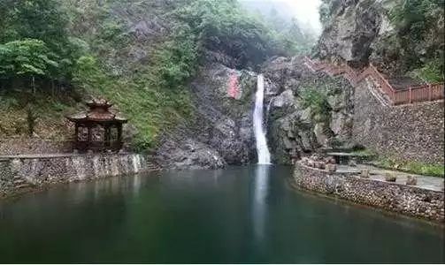 http://7xo6kd.com1.z0.glb.clouddn.com/upload-ueditor-image-20170723-1500816843986090999.jpg